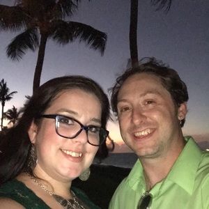 Meet your Posher, Holly